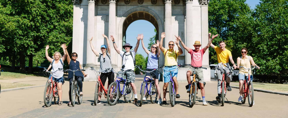 London Bike Tour with River Thames Cruise