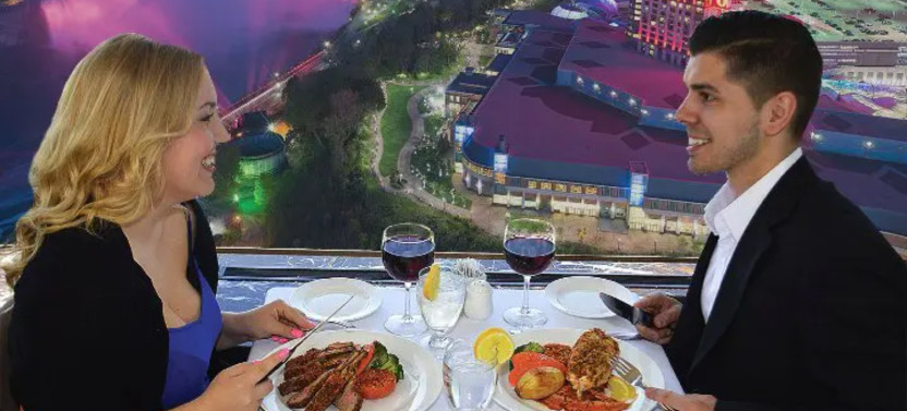Group Tour: Niagara Falls Evening Lights Tour