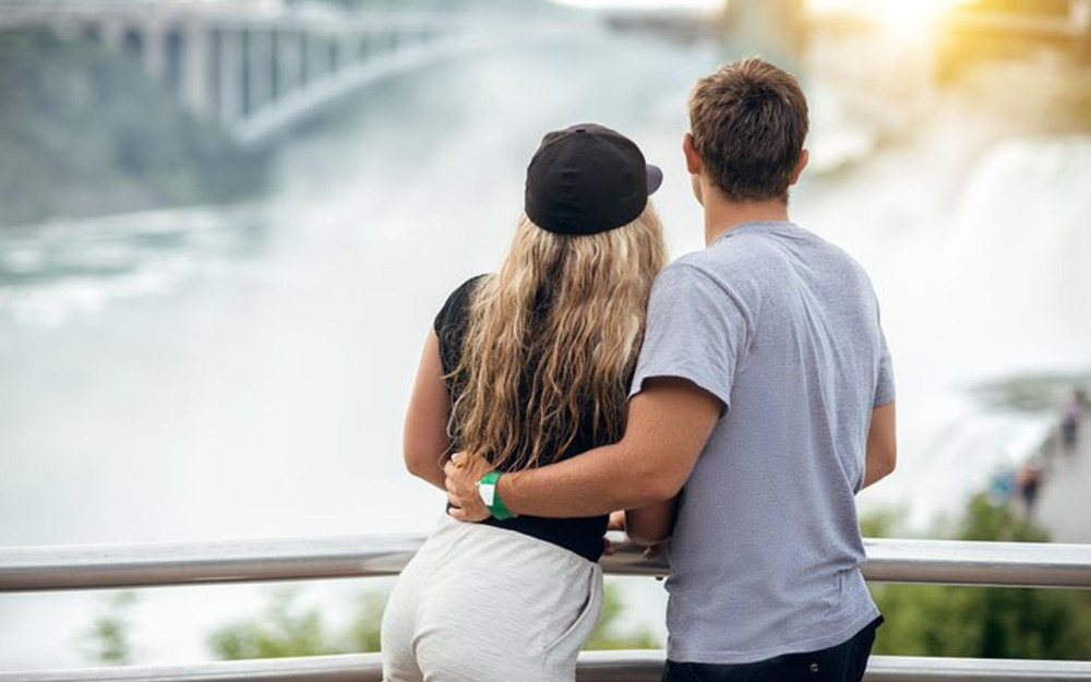 Niagara Falls: Private Custom Couple/Group Tours from Toronto