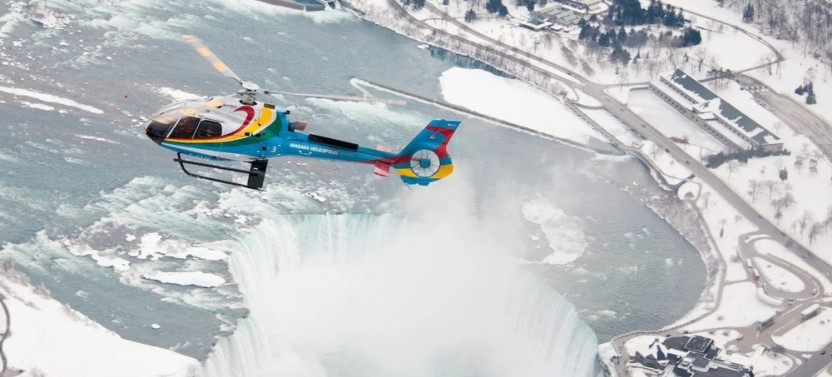 Group Niagara Falls Day Tour with Helicopter Ride