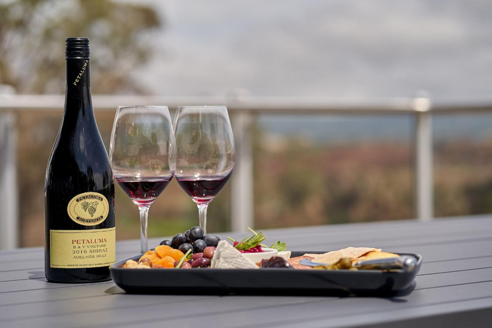 Petaluma Yellow Label - Distinguished Vineyards & Seasonal Platter Package