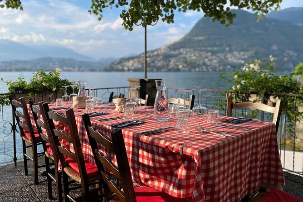 Lugano walking Tour with Sightseeing Cruise & Lunch in Lugano