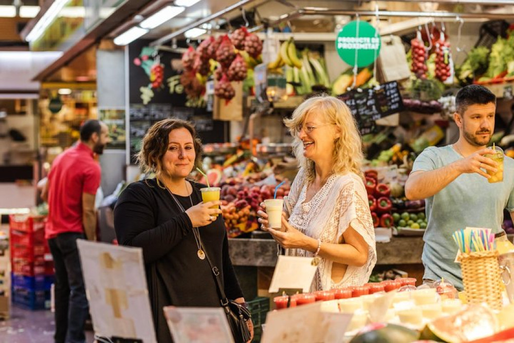 Custom Barcelona Private Tour With Locals: See The City Unscripted