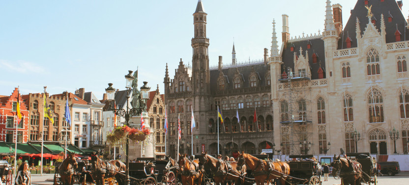 Bruges Food Tour - Eat, Learn and have fun with a Local