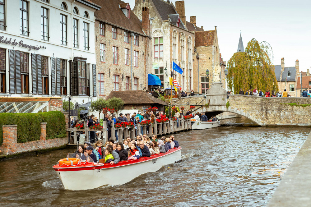 Bruges Highlights & Canal Wonders: A Private Experience