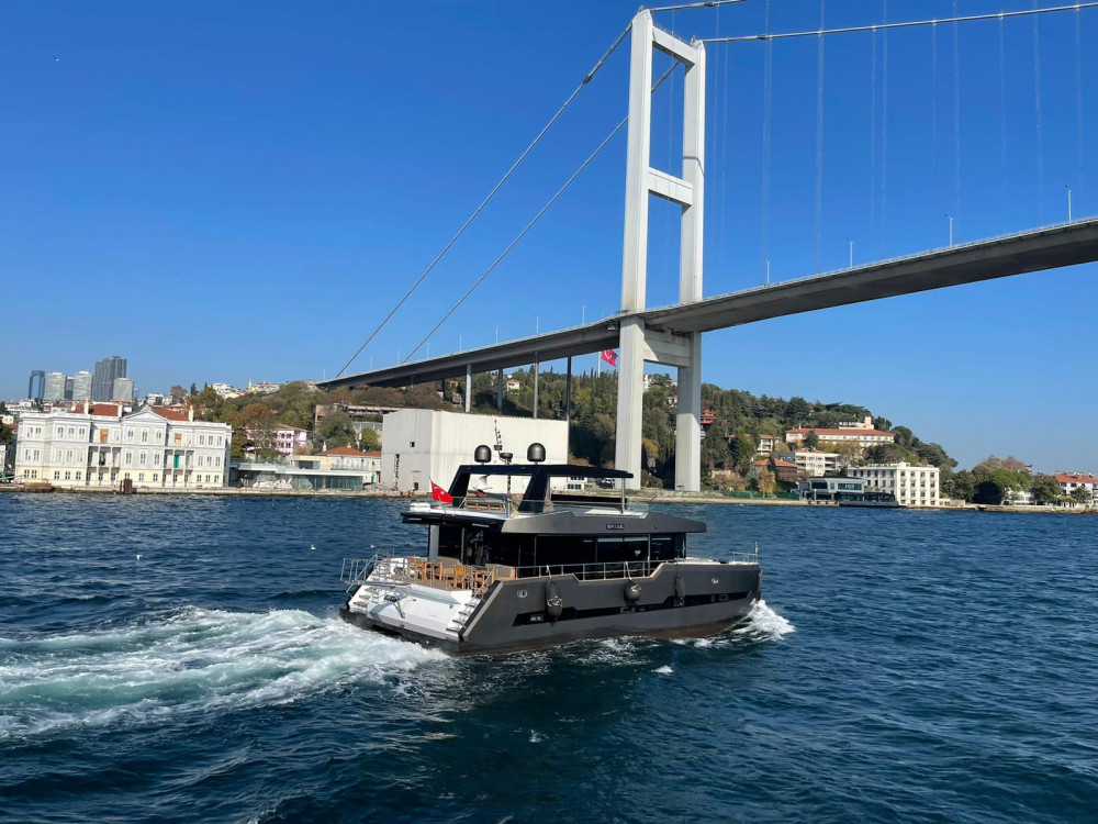 Istanbul Private Bosphorus Tour On an 18-Meter Catamaran