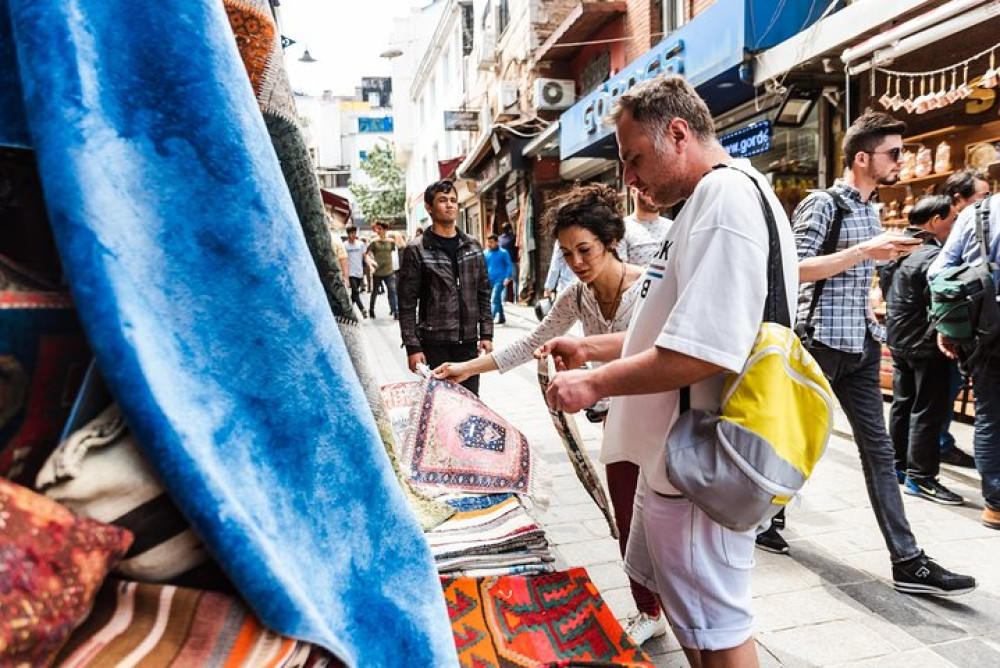 Private And Personalized:Explore Istanbul's Markets,Bazaars & Artisans