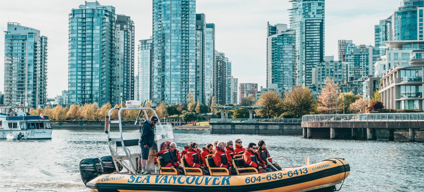 Sea Vancouver Waterfront Sightseeing - City And Harbour - Zodiac