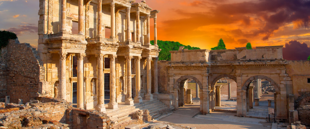 Private Ephesus Tour with Turkish Bath Experience & Lunch