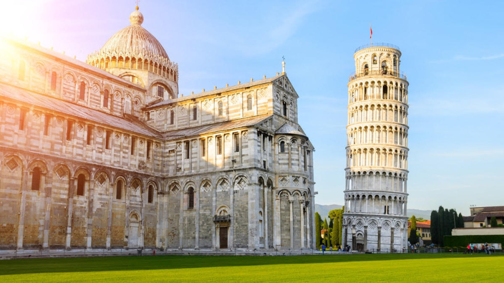 Pisa Walking Tour: Private Morning Tour with Leaning Tower Climb