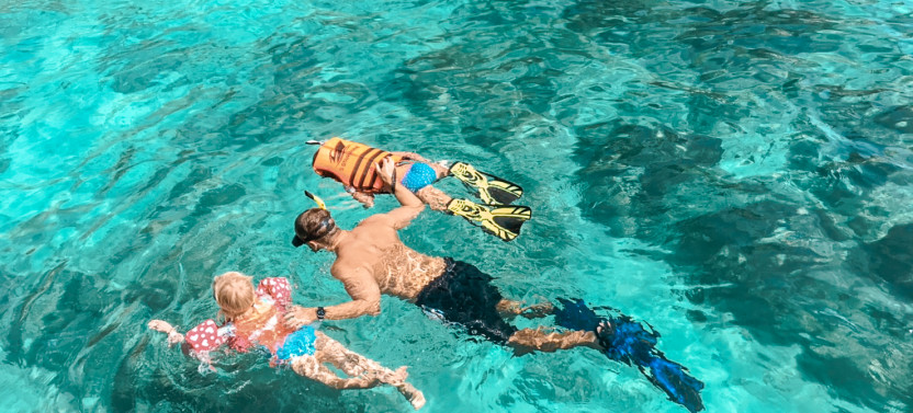 Phuket: Early Speedboat to Phi Phi, Bamboo, Snorkel & Lunch