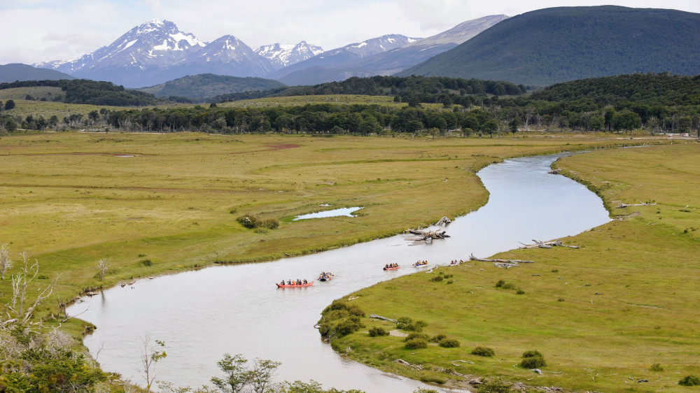 Gable Island and Penguin Colony with Canoeing