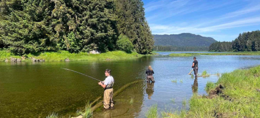 Private Full Day Icy Strait Point Fishing + Bear Watching