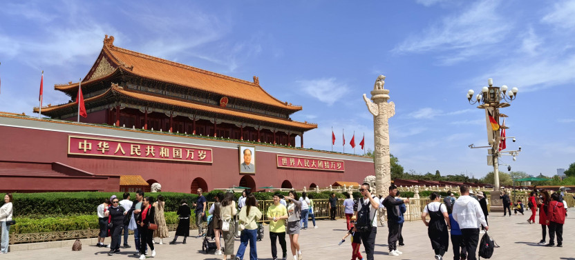 Private Day Tour: Tian'anmen Square, Forbidden City, Badaling Great Wall