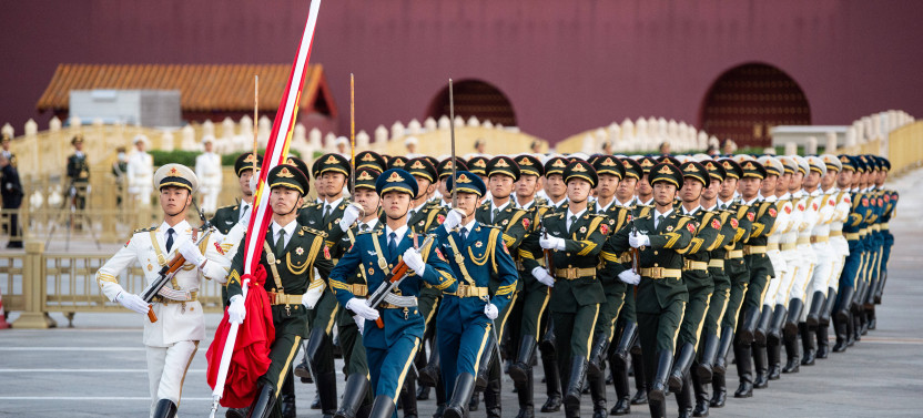 Night Walking Tour: Flag Lowering Ceremony & Tiananmen Square w/o Transfer
