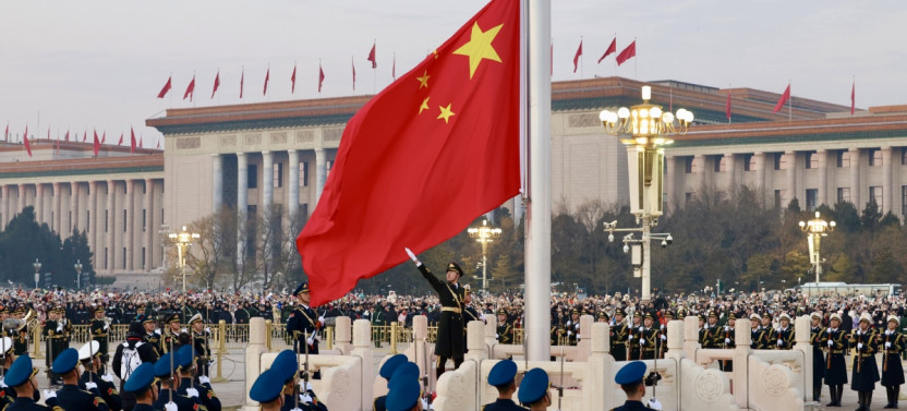 Night Walking Tour: Flag Lowering Ceremony at Tiananmen Square