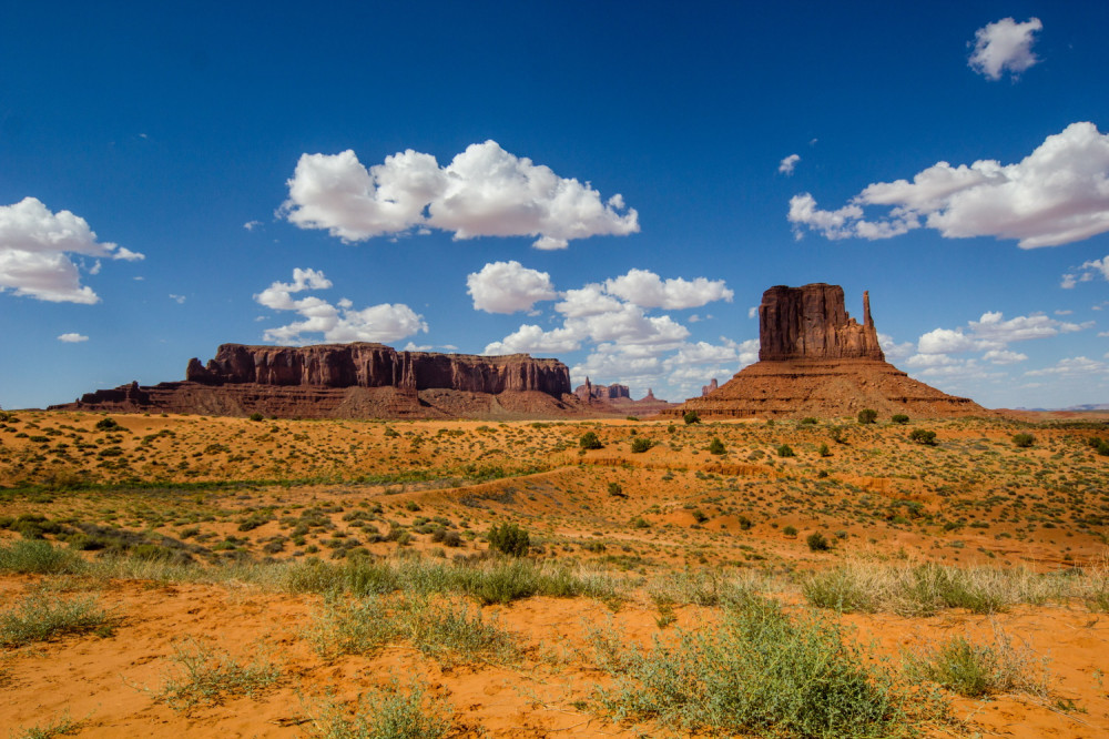 Arches & Canyonlands Self-Guided Driving Tour Bundle