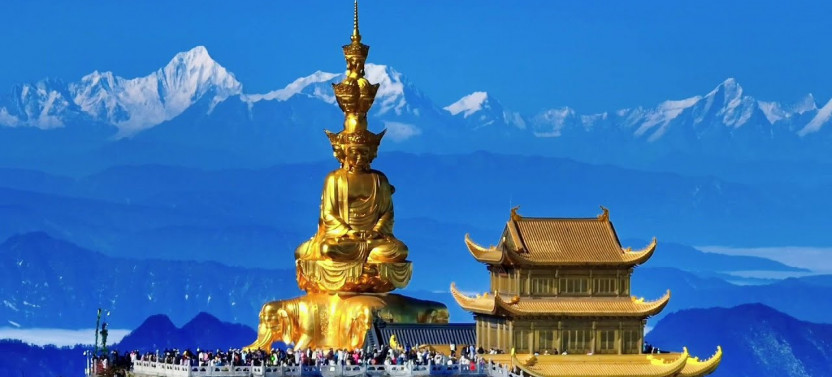 Chengdu Private Day Tour to Emei Mountain with Lunch and Cable Car Ride