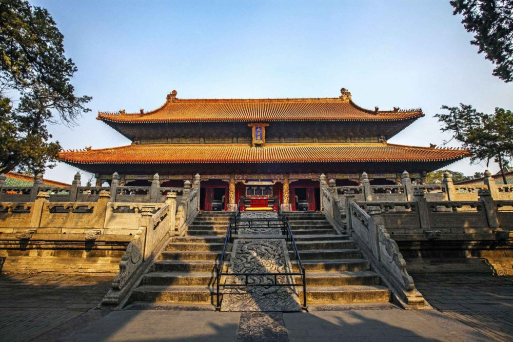 Qufu Private Walking Tour: Confucius Temple, Family Mansion and Cemetery with Lunch