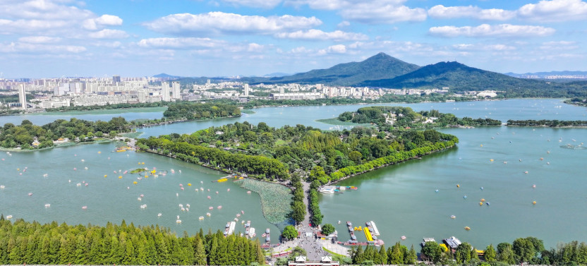 Nanjing: Private Customized City Highlights Tour with Lunch