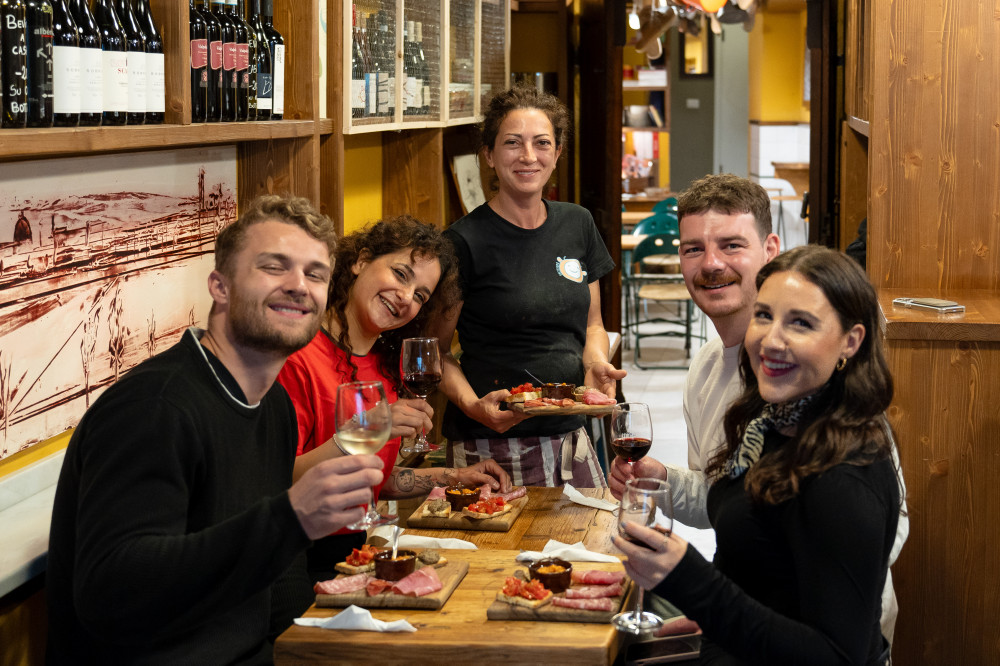 Florence Evening Food Tour with Florentine Steak and Tuscan Wine