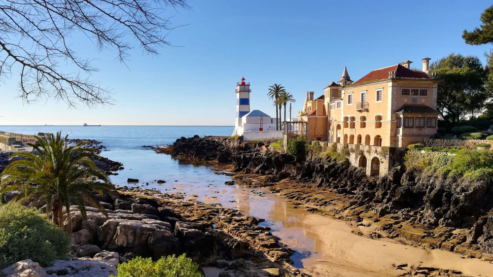 Walk Tour in Historical Cascais