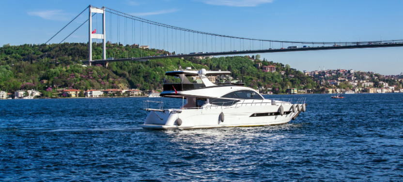 VIP Bosphorus Experience by Private Yacht