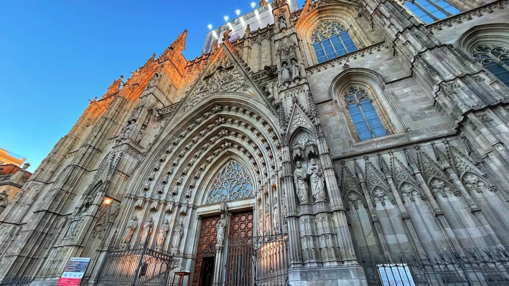 Barcelona Gothic Quarter and Tapas Tour
