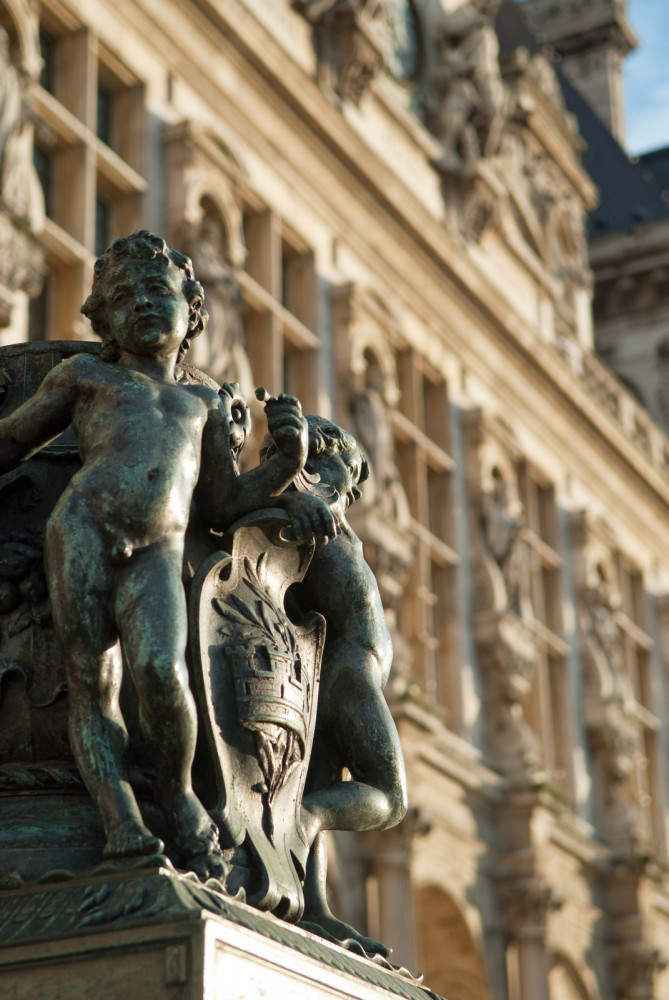 Essential Paris: Walking Tour with Ile de la Cite
