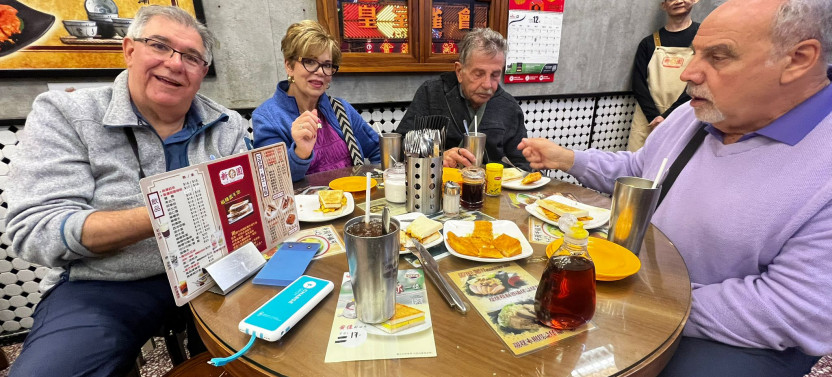 Small Group Kowloon Street Food and Culture Tour