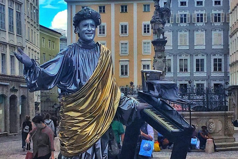 Salzburg History & Food Private Tour With Munich Train Add-on