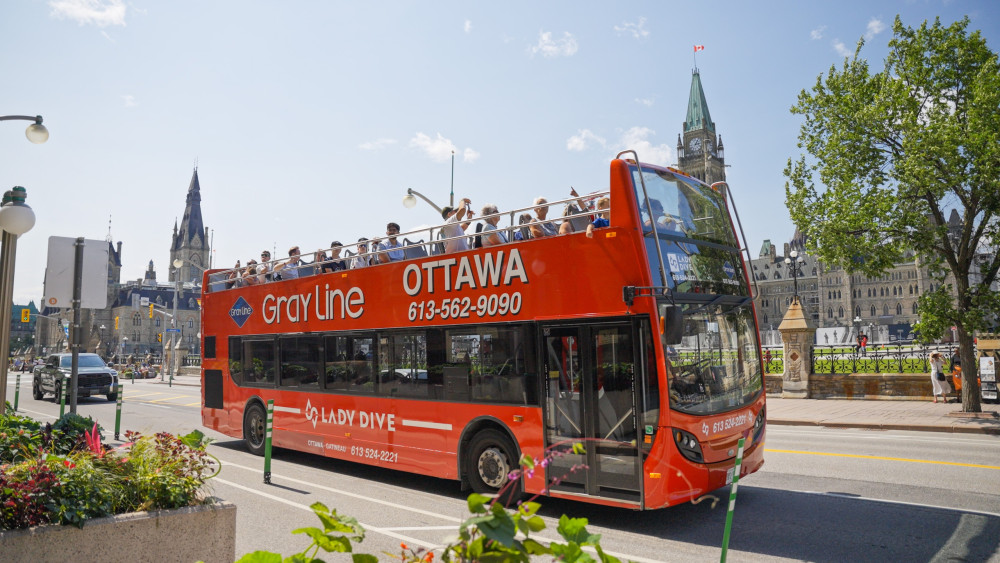 Combo - Rideau Canal Cruise & Grayline City Tour (1 Day)