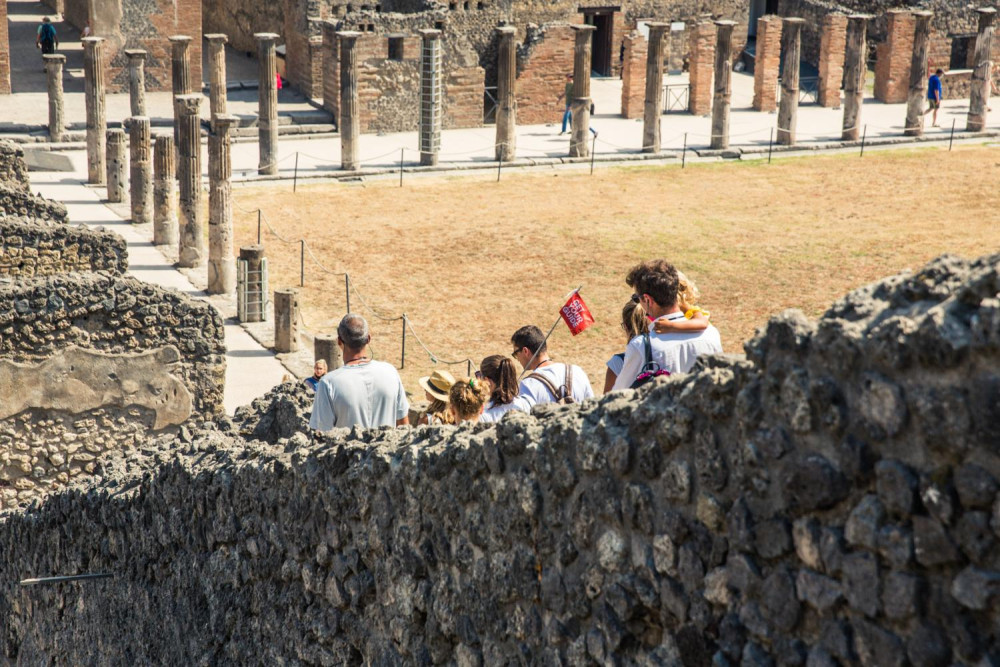 Skip-the-Line Walking Tour of Pompeii