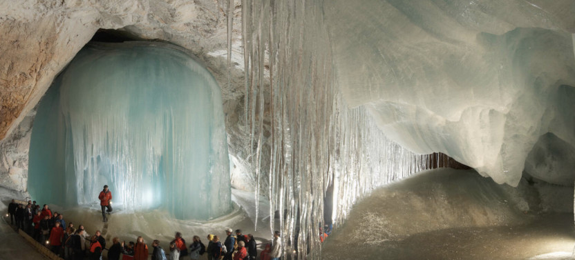 Private Full Day Giant Ice Caves at Werfen Tour