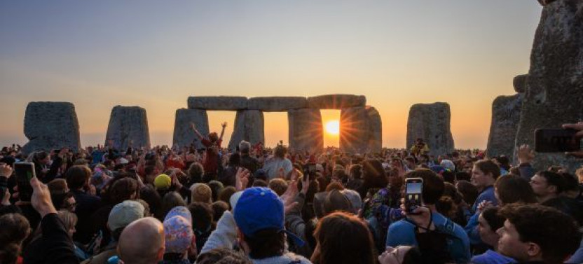 Stonehenge Summer Solstice Tour