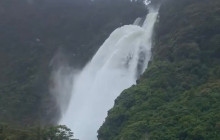 Kiwi Adventures Tour & Travel10