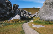 Kiwi Adventures Tour & Travel5