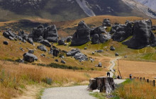 Kiwi Adventures Tour & Travel9