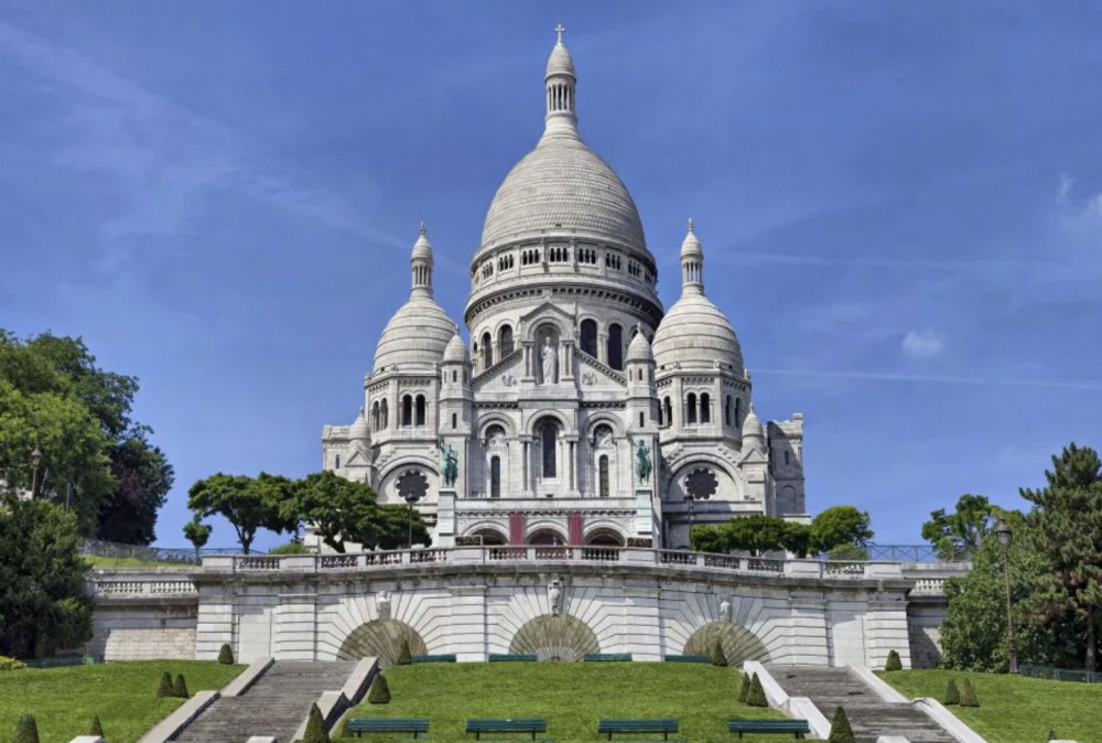 Paris Montmartre Walking Tour