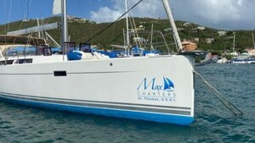 Private Full Day Sailing & Snorkeling Adventure