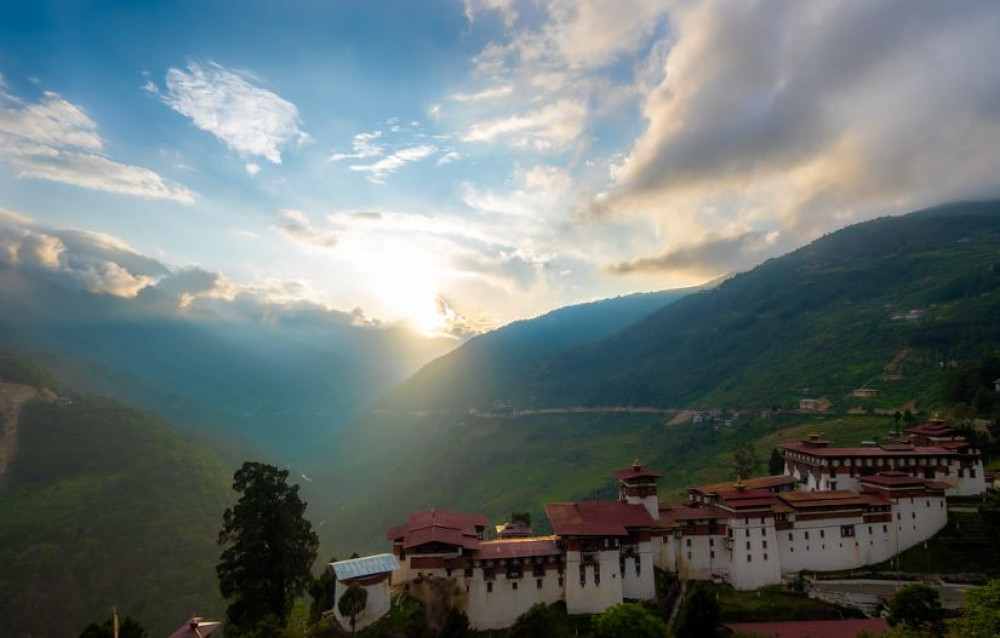 Incredible 9-Day Bhutan Tour