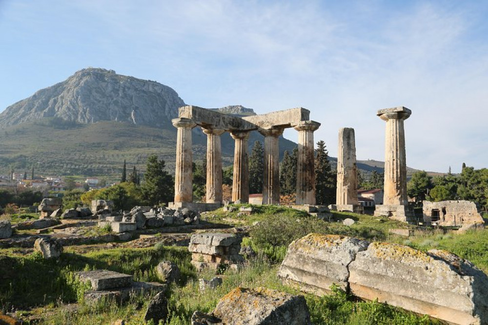 Private Biblical Tour of Ancient Corinth & Isthmus Canal from Athens