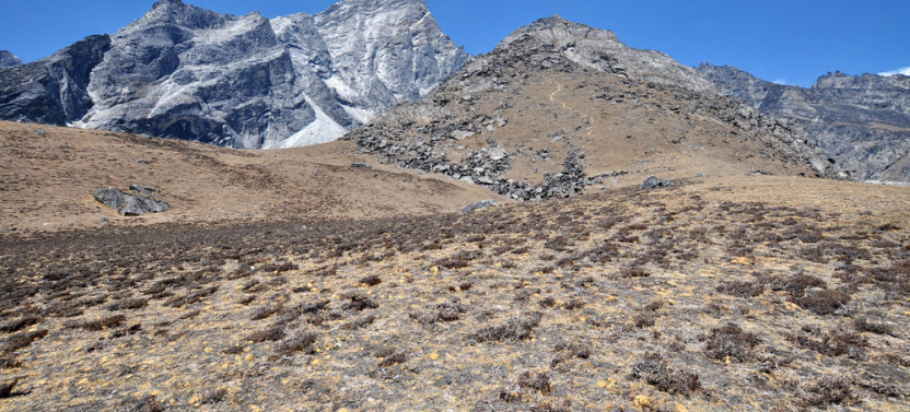 Lobuche Peak Climbing 2025/2026