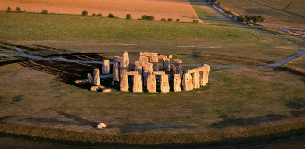 Royal Windsor & Stonehenge Private Tour With Driver Guide