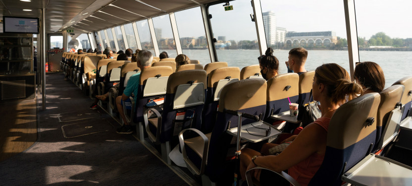 London Round-Trip River Thames Sightseeing Adventure by Uber Boat