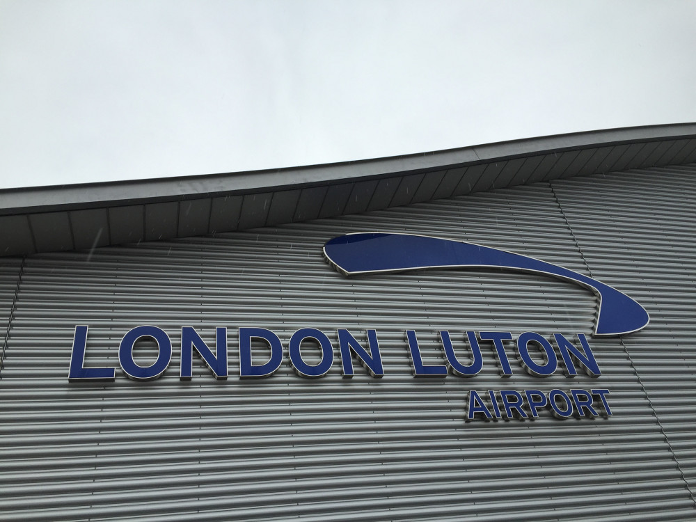 London Luton Airport (LTN) Flexible Lounge Access