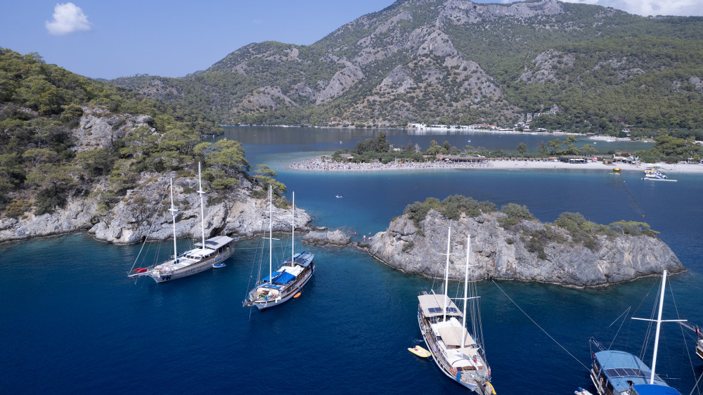 Sail Turkey: Fethiye to Olympos 18-39's Gulet Cruise