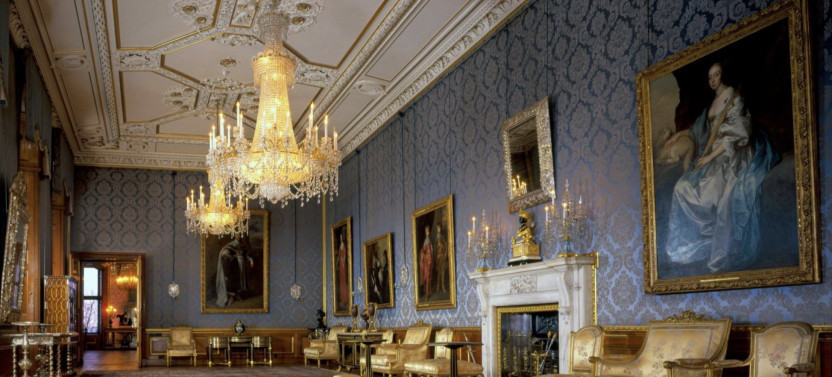 Royal Windsor & Stonehenge Private Tour with Separate Tour Guide