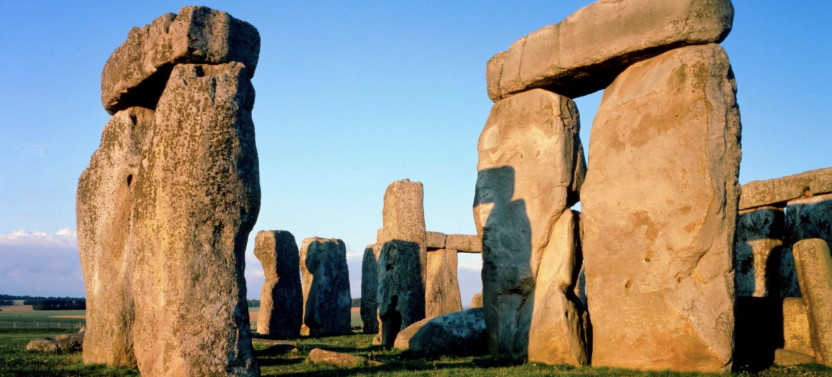 Royal Windsor & Stonehenge Private Tour with Separate Tour Guide
