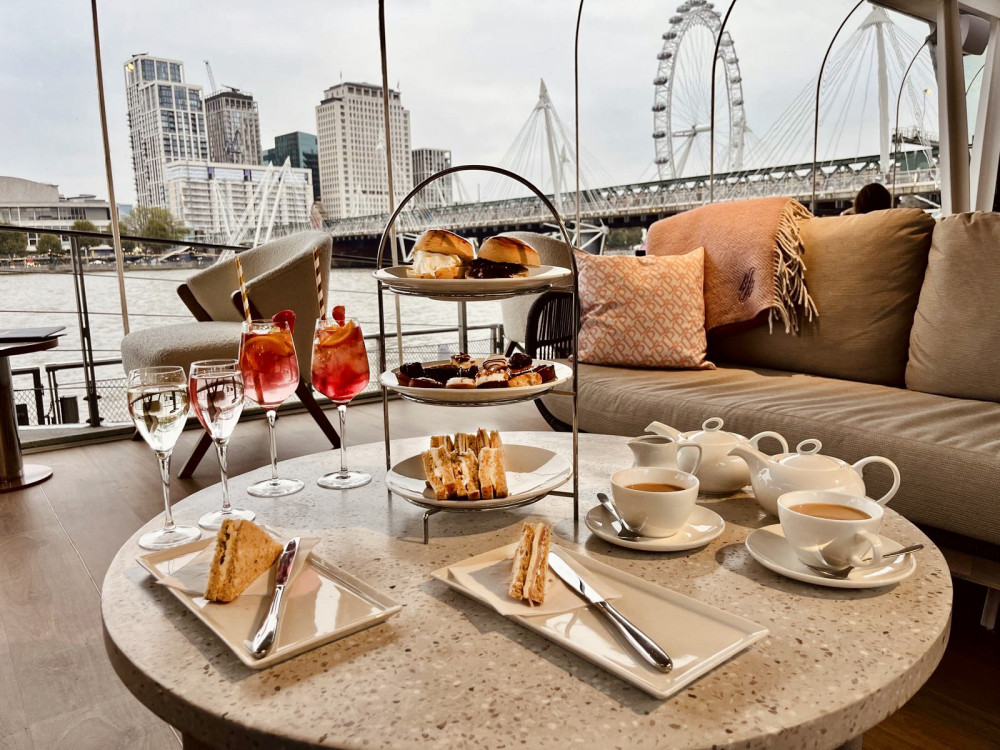 London: Afternoon Tea for Two At Clipper Lounge EMB